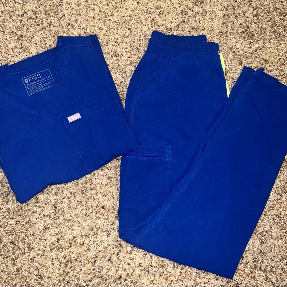 FIGS SCRUBS